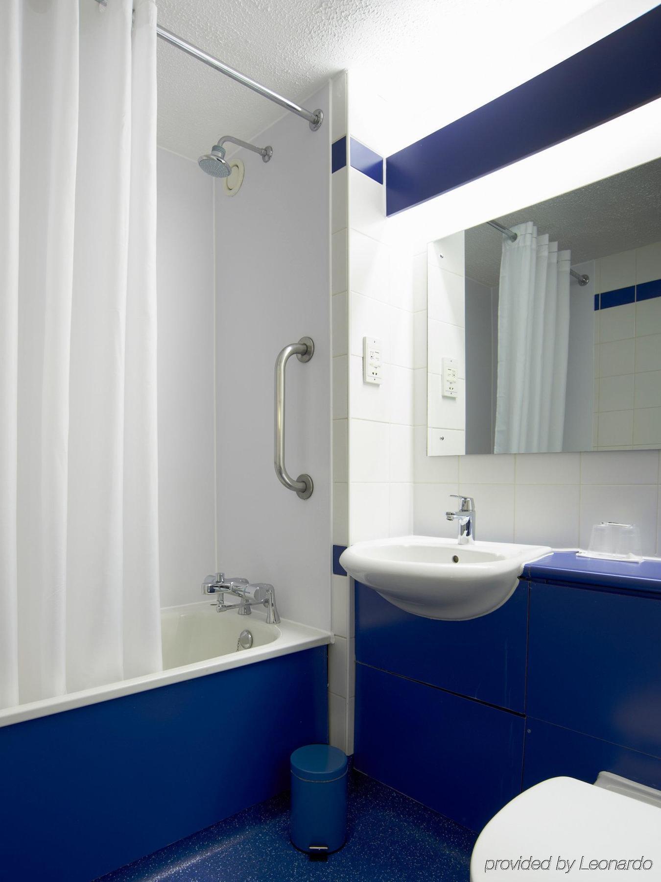 Travelodge Sheffield Central מראה חיצוני תמונה