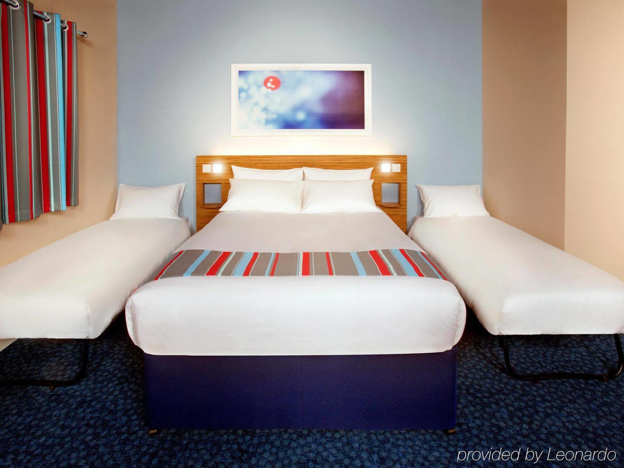Travelodge Sheffield Central מראה חיצוני תמונה